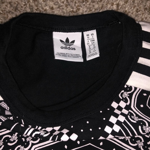 Small adidas bandana crop top - Picture 2 of 2